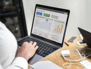 presupuesto-de-posicionamiento-seo-en-valencia-portatil